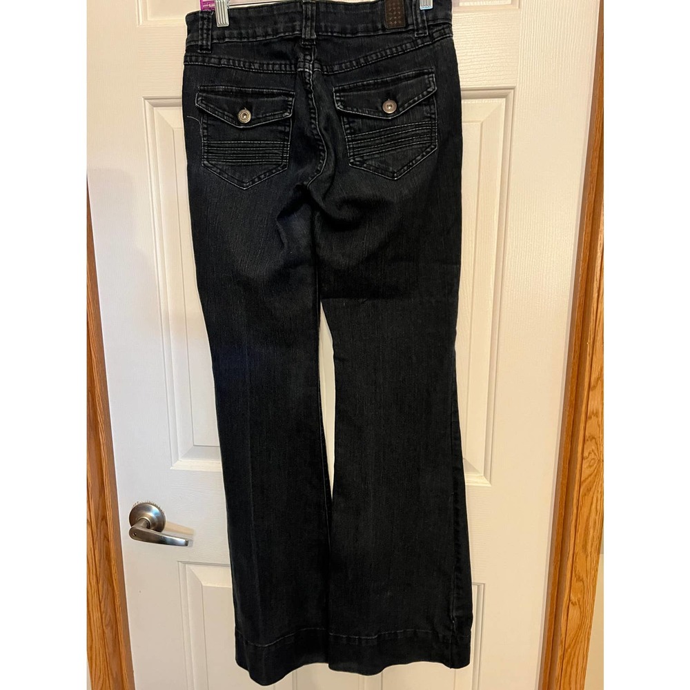Highway Jeans Women's Flare Legs Size 9 32" Inseam x 14" Waist x 7 1/2" Rise